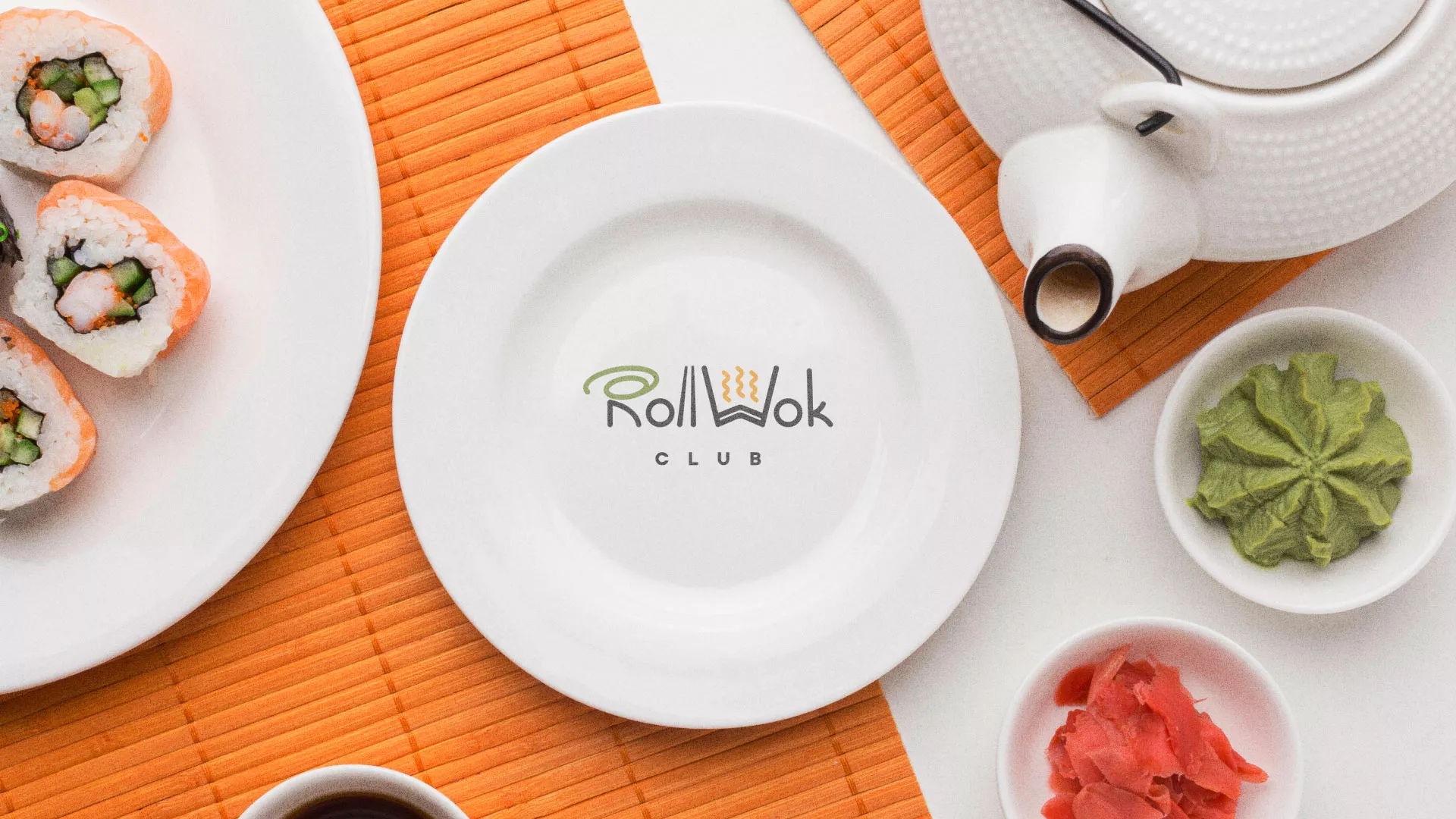 Разработка логотипа и фирменного стиля в Пудоже для суши-бара «Roll Wok Club» Разработка логотипа и фирменного стиля в Пудоже для суши-бара «Roll Wok Club»